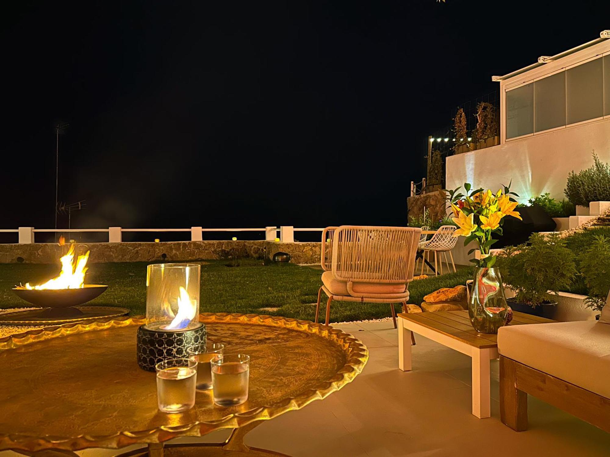 Seaside Tranquility And Urban Luxury - Stylish Duplex In W Jacuzzi Torremolinos